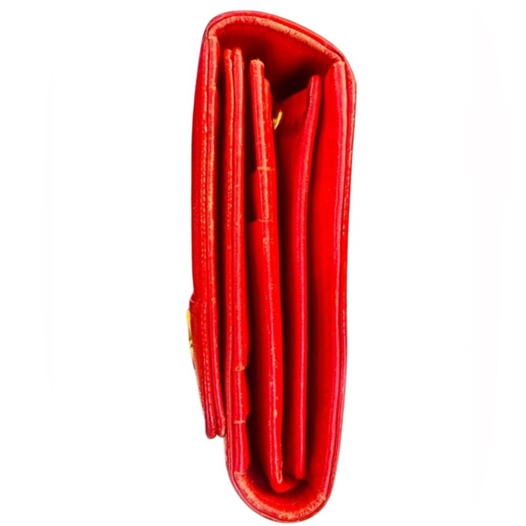 MCM Red w/Golden Hardware Long Trifold Wallet: M9376, EUC - Picture 5 of 10